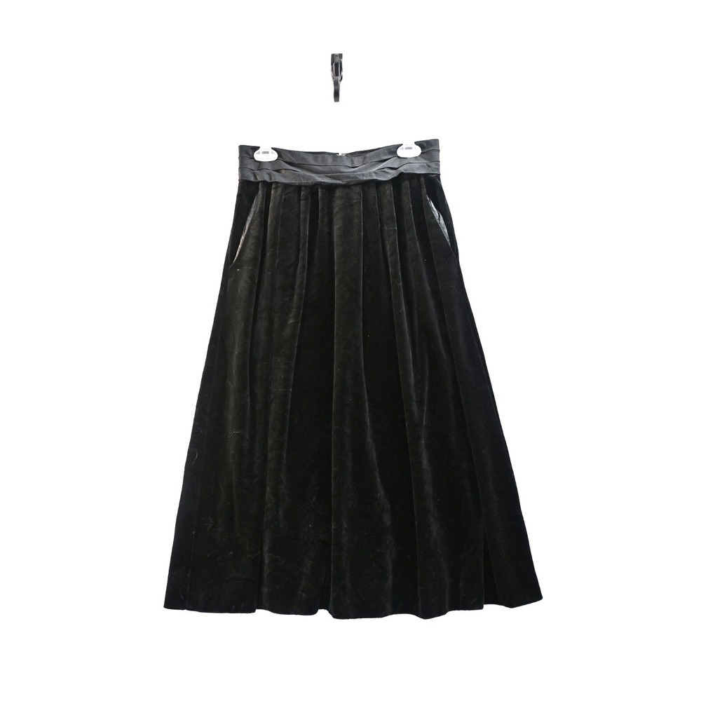 Vintage Black Velvet Pleated Midi Skirt Union Made USA A-Line Size M Classic VTG